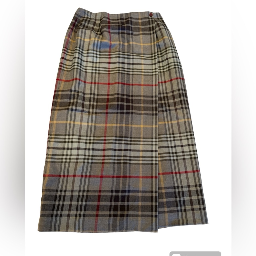 Charter Club Women’s Grey and Red Striped Skirt, business casual